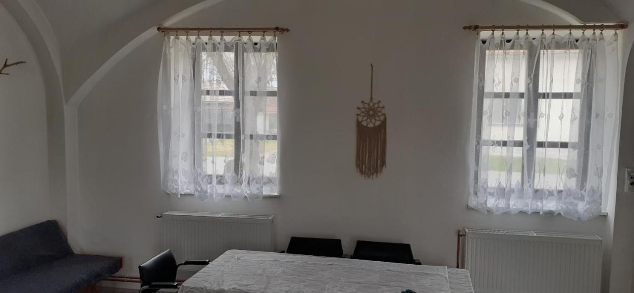 Farma Macas Villa Lázně Bohdaneč Bagian luar foto